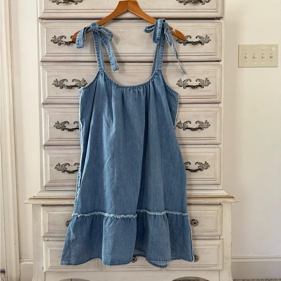 Vici Medium Wash Denim Babydoll Dress - Picture 3 of 6